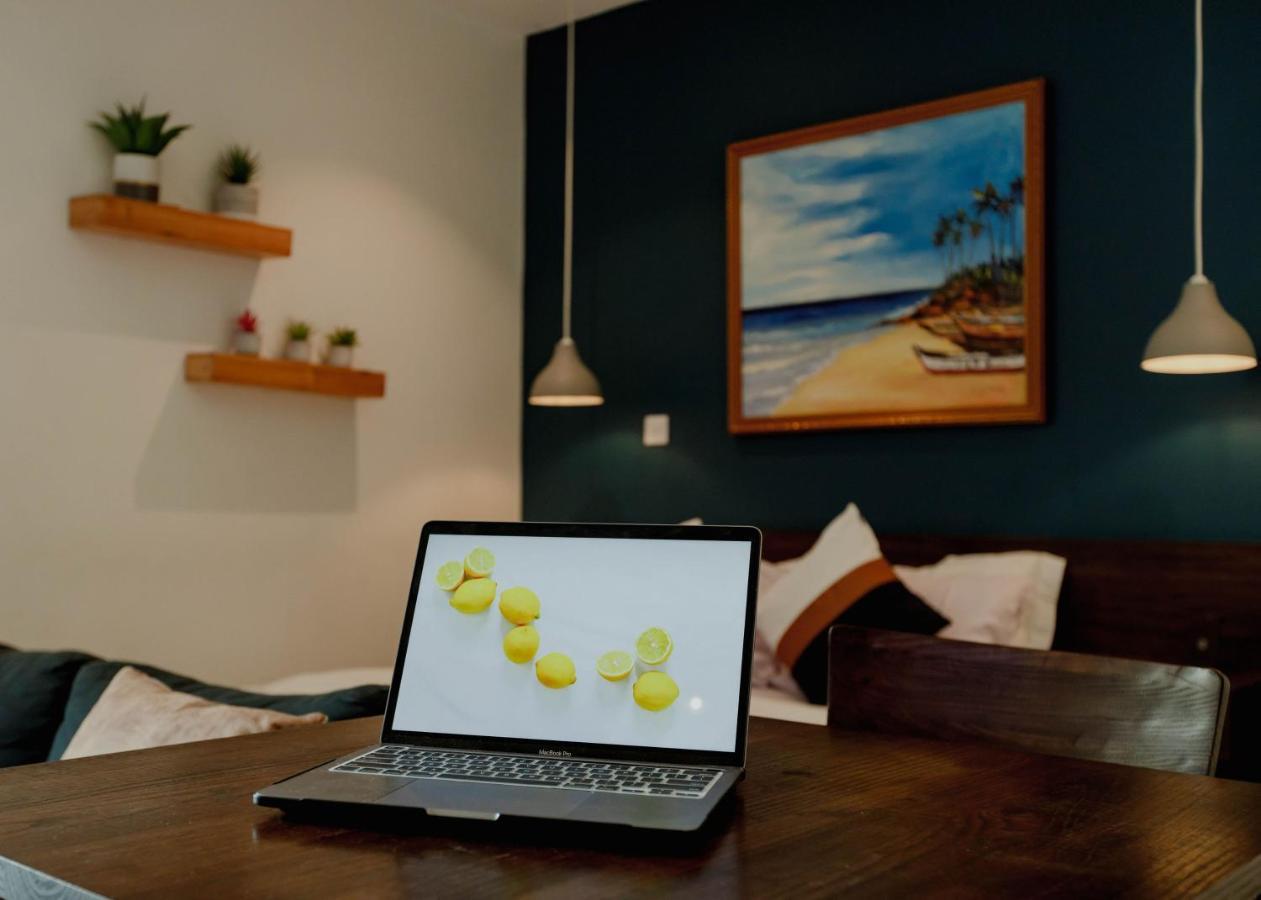Enjoy Luxury Studio W/Pool @Embassy Gardens Accra Exteriör bild